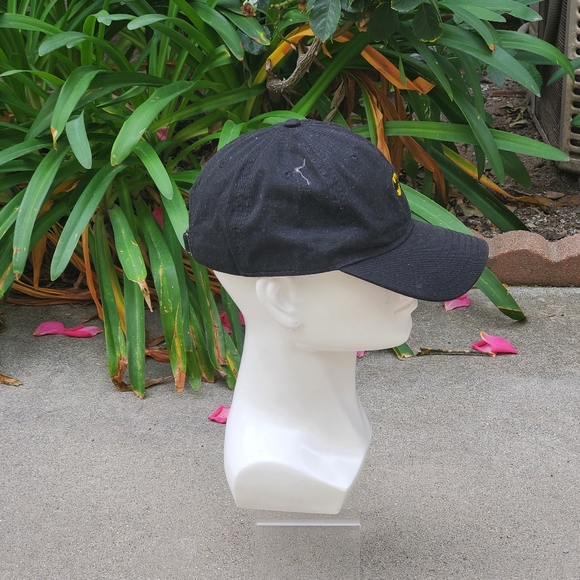 Batman Hat - Picture 2 of 6